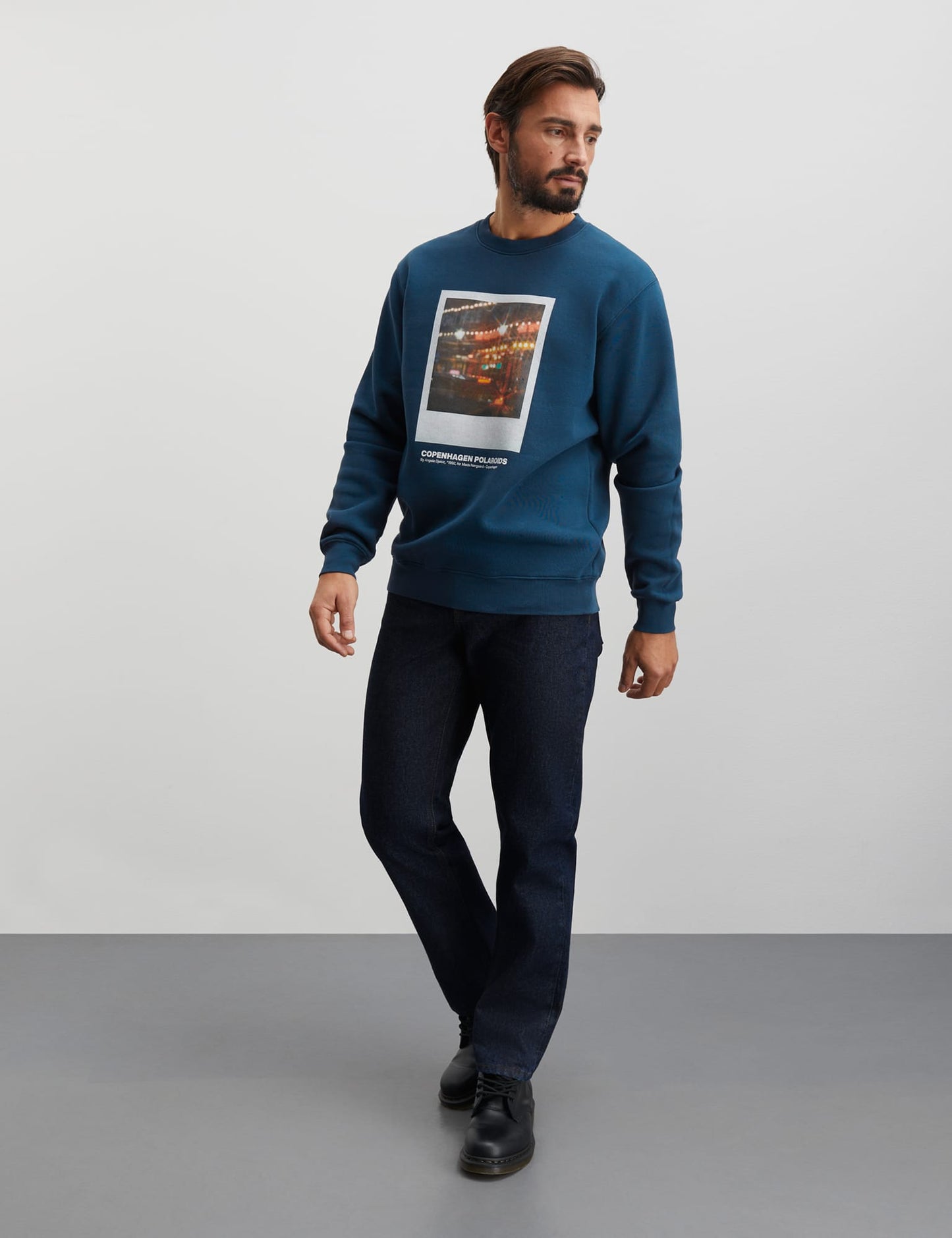 Standard Crew Poloroide Sweat, Midnight Navy